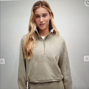 Lululemon Softstream Riverstone set Half-Zip